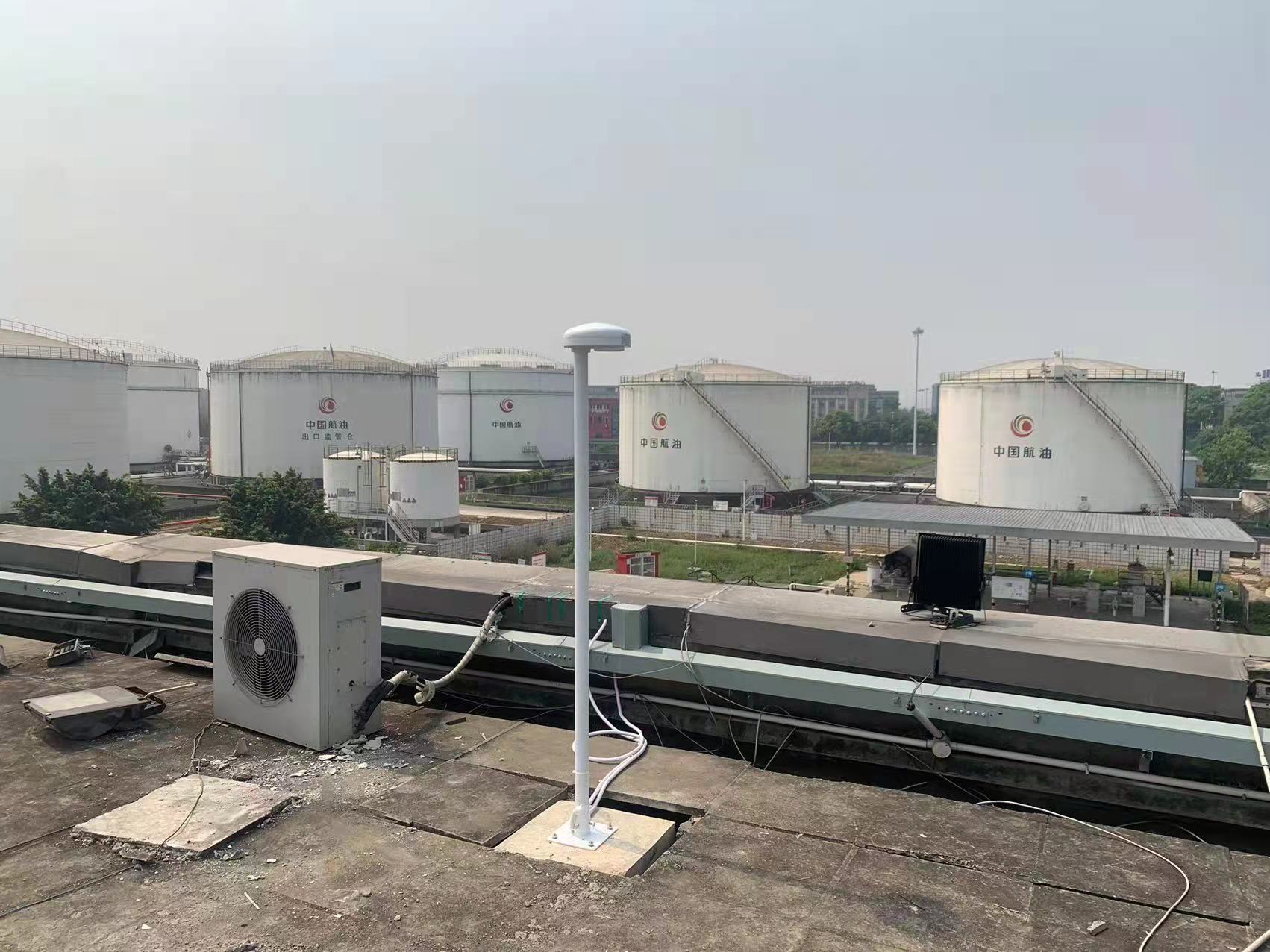 油庫雷電預(yù)警系統(tǒng).jpg 油庫雷電預(yù)警系統(tǒng).jpg